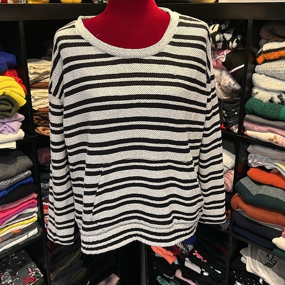 🪷 popcorn sweater with kangaroo pocket. Large - Picture 6 of 8